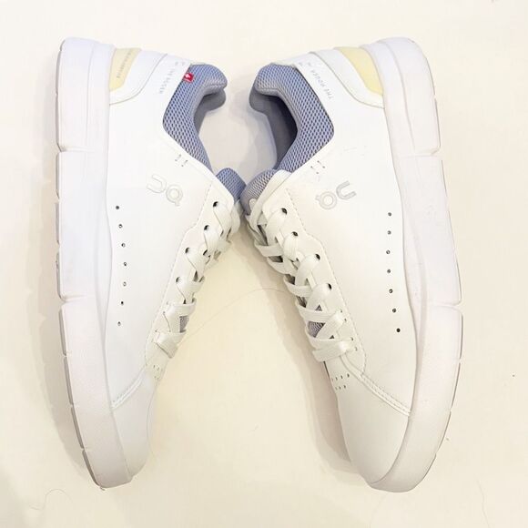 On Running The Roger Advantage Sneaker Size 7 $140.00 - Picture 2 of 9